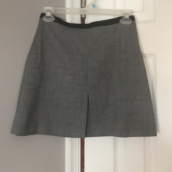 H&M mini skirt - Picture 2 of 6